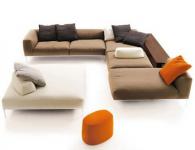 Луксозен Ге-образен диван с табуретка М1